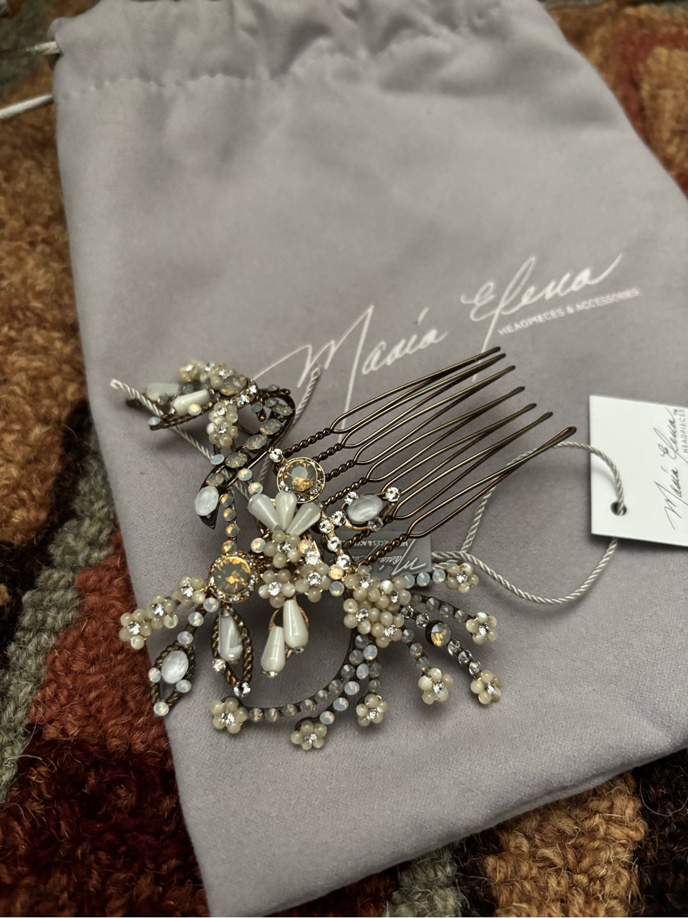 Maria Elena Hair Comb - Picture 4 of 4